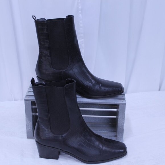 Lulus Shoes - Lulu's Black Textured Ankle Booties